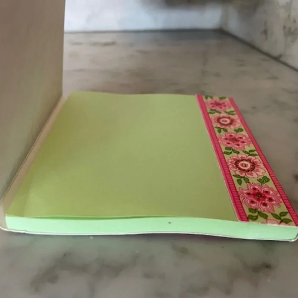 VERA BRADLEY Petal Pink Mini Pocket Notepad Limited Ed 1980's